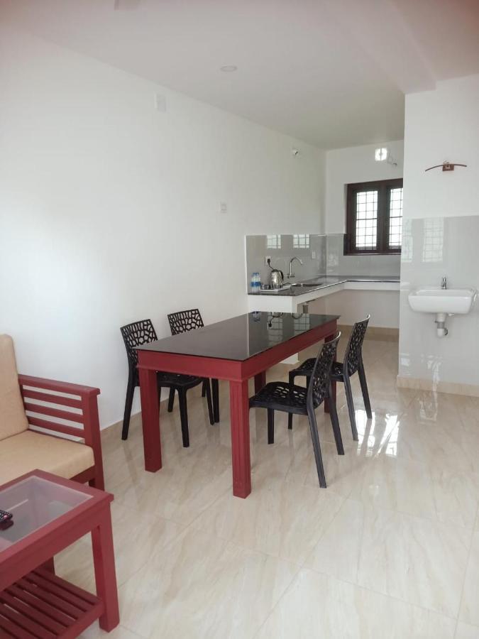Grace Mary Residency Ξενοδοχείο Nedumbassery Εξωτερικό φωτογραφία