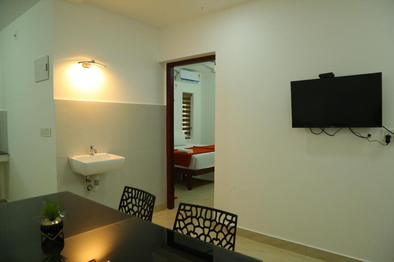 Grace Mary Residency Ξενοδοχείο Nedumbassery Εξωτερικό φωτογραφία